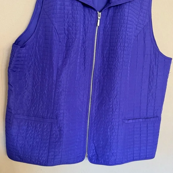 Chicos Quilted Vest Size 3 XL 16 Purple Full Zip w/ Pockets Lightweight LIKE NEW - Picture 8 of 16